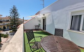 600m de la playa, terraza soleada